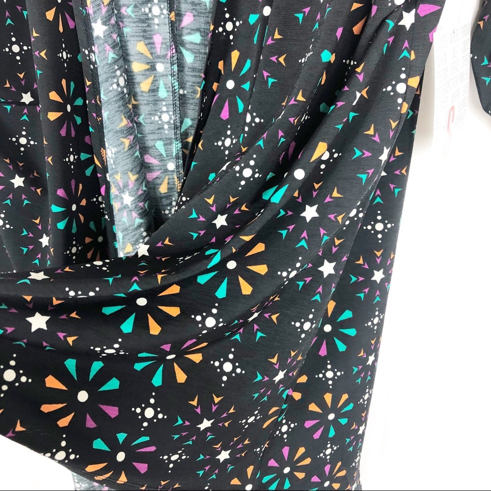 LuLaroe | Women’s Lindsay Kimono Size S - Picture 3 of 5